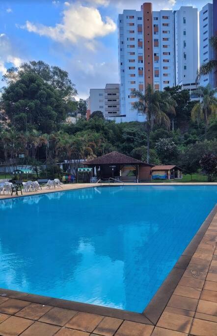 Apartamento Condominio Quisisana Centro Pocos De Caldas Lazer Completo, Uma Estrutura De Resort 外观 照片
