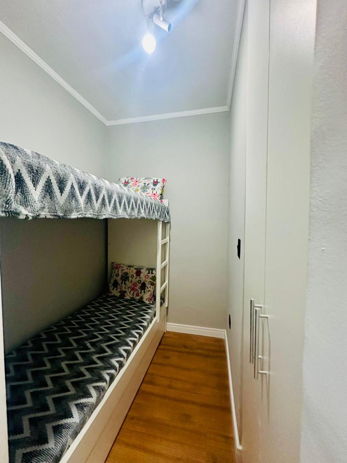 Apartamento Condominio Quisisana Centro Pocos De Caldas Lazer Completo, Uma Estrutura De Resort 外观 照片